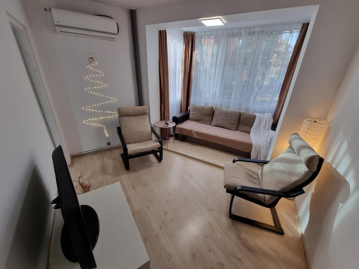 Bastion Apartment Timişoara Buitenkant foto